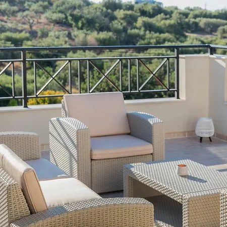 Mangie Hersonissos (Crete)